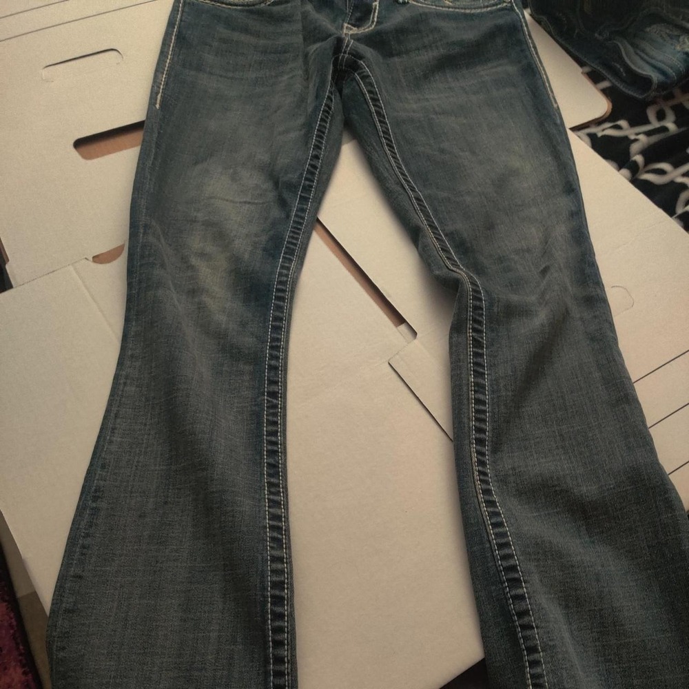 Vigoss Jeans Women's  Blue Denim The New York Bootcut Distressed Stretch. 1104